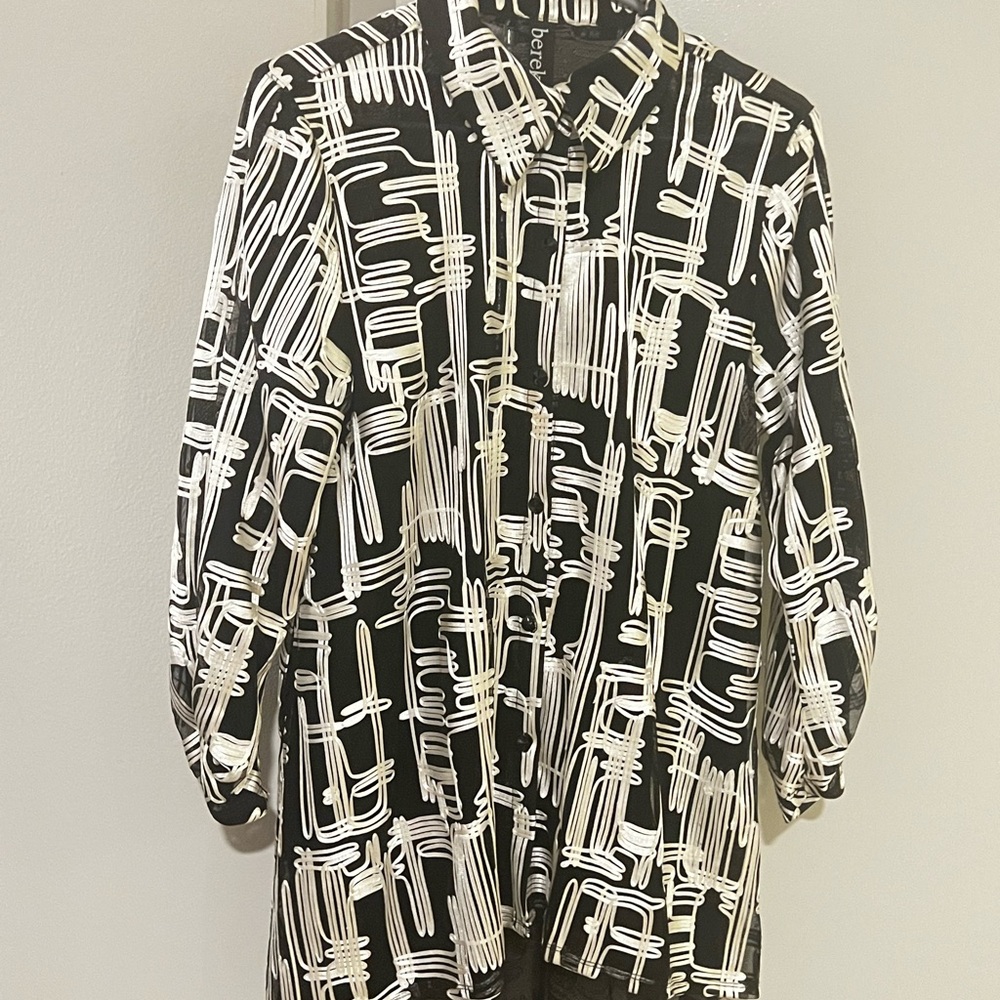 Berek Black and White Graphic Tunic